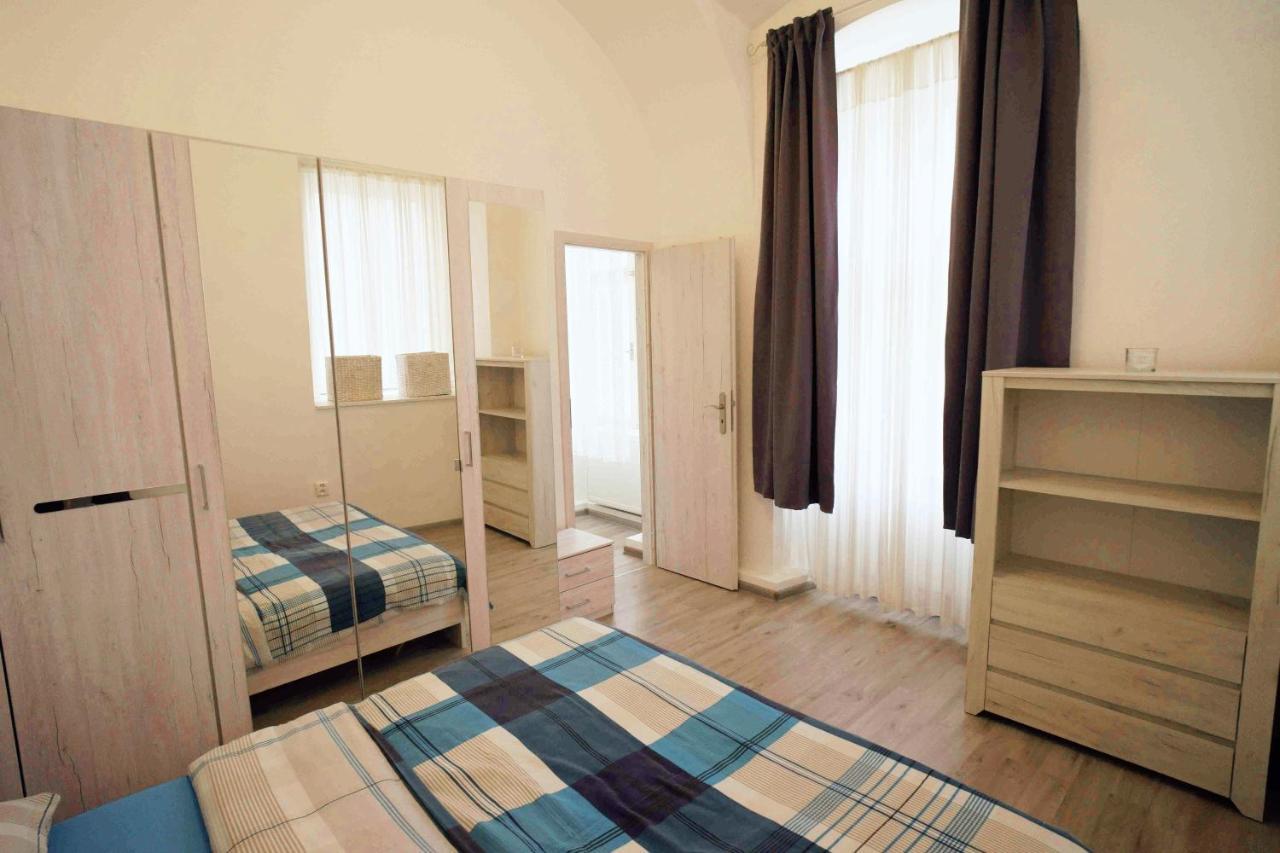 Apartman U Kostela Apartment Loket Exterior foto